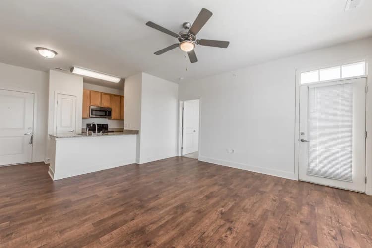 undefined apartments for rent - image - Views on Vine- 1508-6.jpg