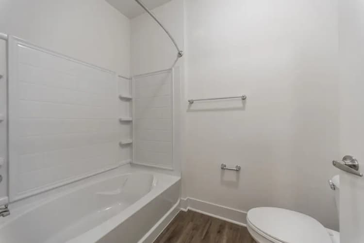 undefined apartments for rent - image - Views on Vine- 2407-18.jpg