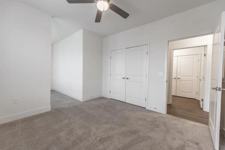 undefined apartments for rent - image - Views on Vine- 2505-12.jpg