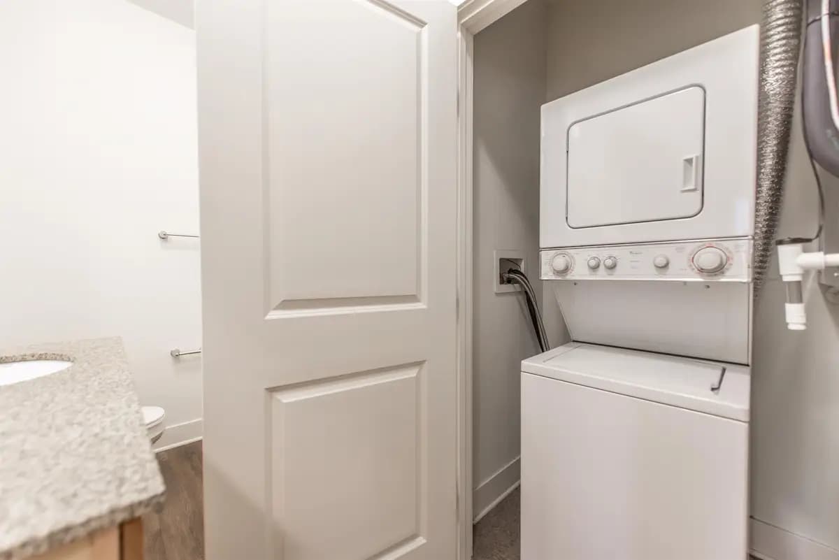 undefined apartments for rent - image - Views on Vine- 2505-17.jpg