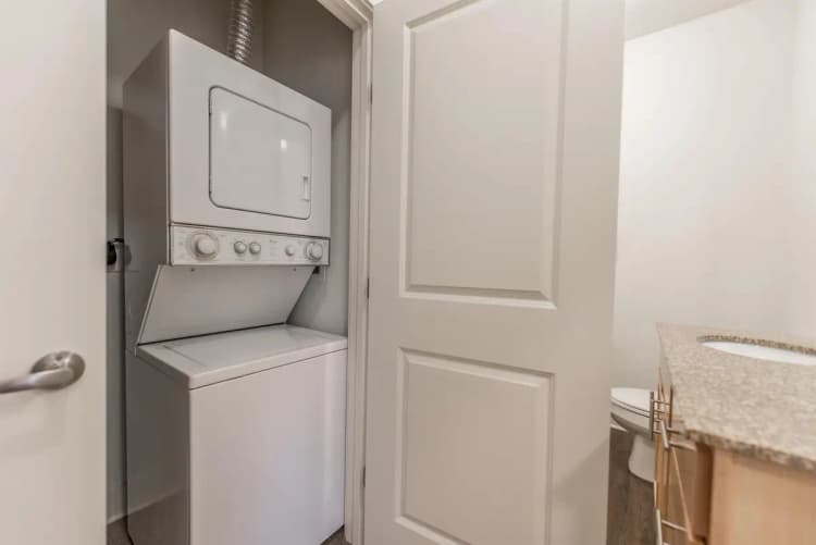 undefined apartments for rent - image - Views on Vine- 2513-14.jpg