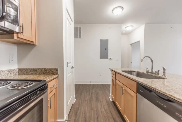 undefined apartments for rent - image - Views on Vine- 2513-3.jpg