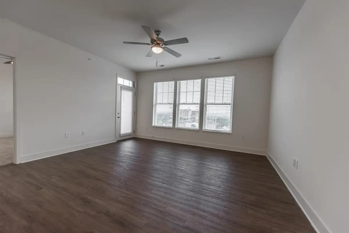 undefined apartments for rent - image - Views on Vine- 2514-5.jpg