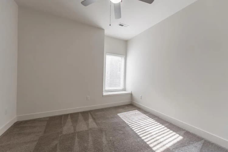 undefined apartments for rent - image - Vine Street Flats- 301-16.jpg