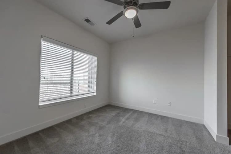 undefined apartments for rent - image - Vine Street Flats- 404-14.jpg