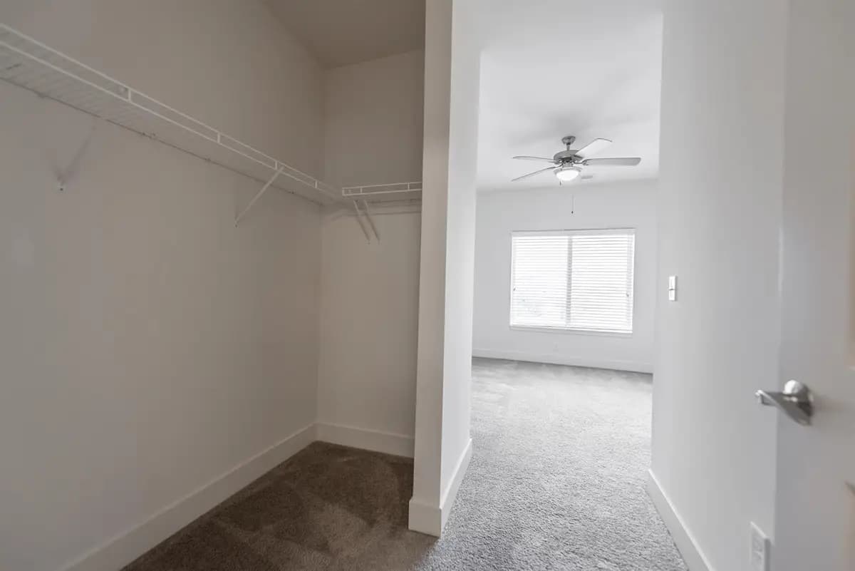 undefined apartments for rent - image - Vine Street Flats- 404-6.jpg