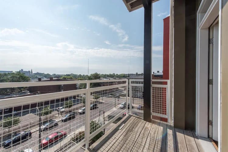 undefined apartments for rent - image - Vine Street Flats- 409-21.jpg