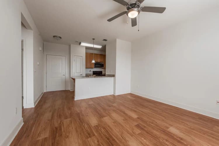 undefined apartments for rent - image - Vine Street Flats- 507-8.jpg