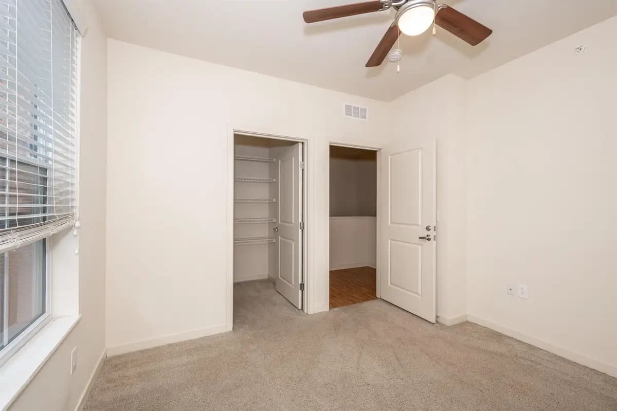 undefined apartments for rent - image - VP3 2627 Print (33 of 37).jpg