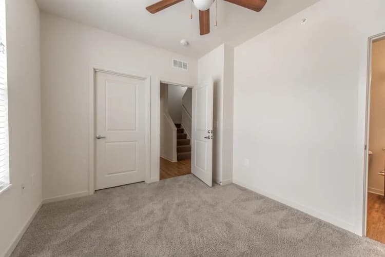 undefined apartments for rent - image - VP3- 19 Charlton-15.jpg