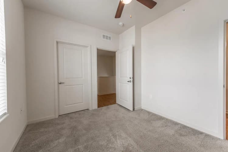 undefined apartments for rent - image - VP3- 19 Charlton-19.jpg