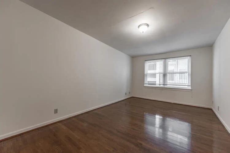 undefined apartments for rent - image - 2702 Jefferson- 9-12.jpg