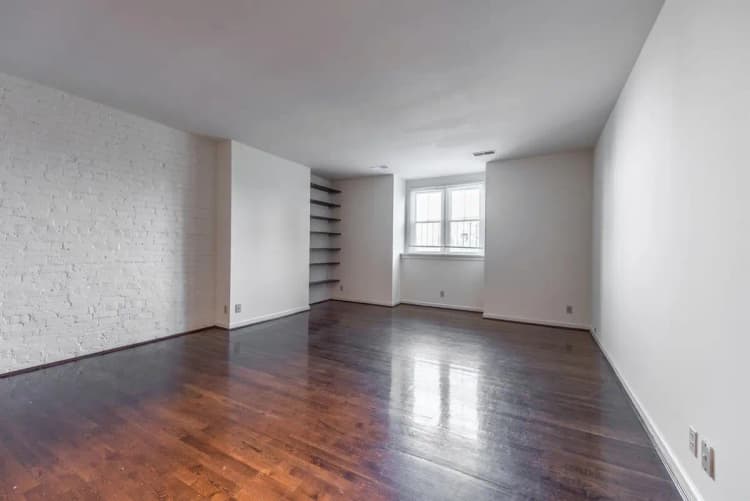 undefined apartments for rent - image - 2702 Jefferson- 9-7.jpg