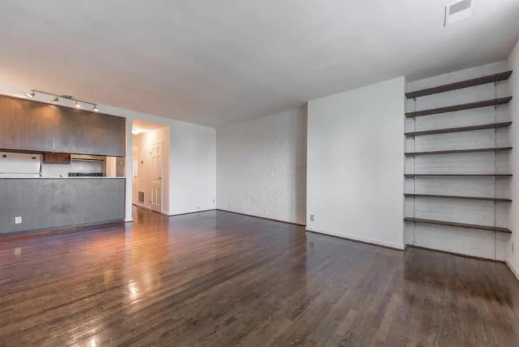 undefined apartments for rent - image - 2702 Jefferson- 9-9.jpg