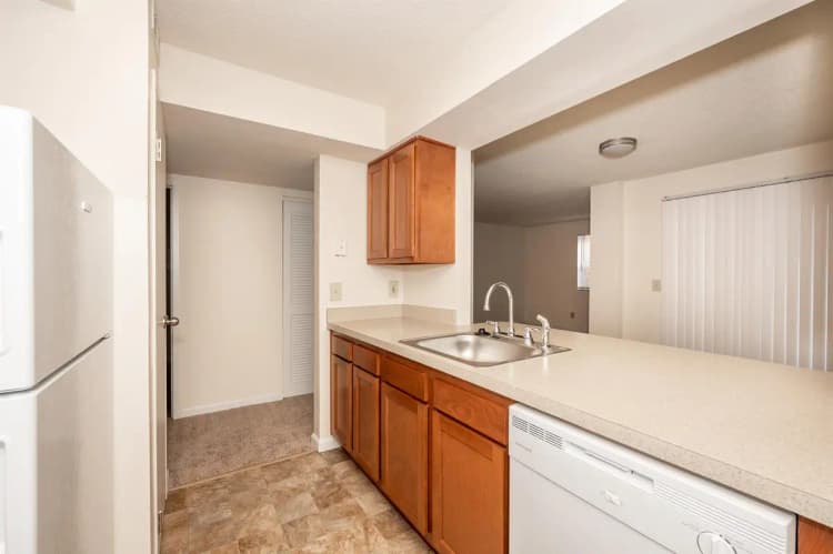 undefined apartments for rent - image - 235 Stenson 101 (14 of 26).jpg