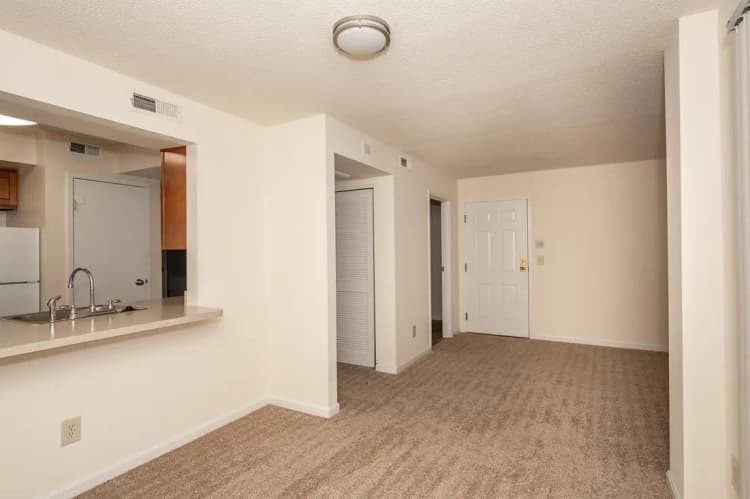 undefined apartments for rent - image - 235 Stenson 101 (22 of 26).jpg