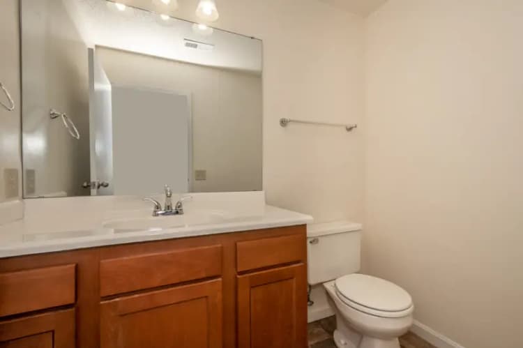 undefined apartments for rent - image - Highland Commons 105 Web (11 of 28).jpg