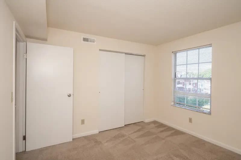 undefined apartments for rent - image - Highland Commons 204 Web (18 of 21).jpg