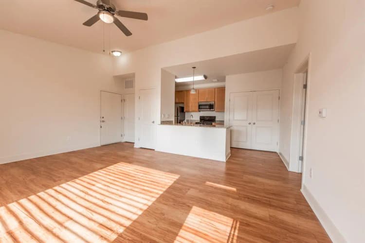 undefined apartments for rent - image - Euclid Square- 304-3.jpg