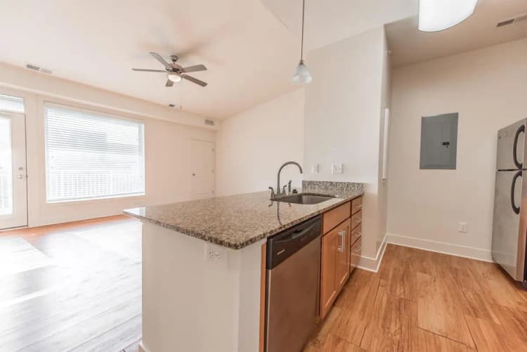 undefined apartments for rent - image - Euclid Square- 304-8.jpg