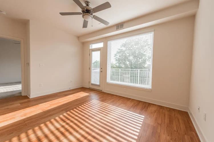 undefined apartments for rent - image - Euclid Square- 314-2.jpg