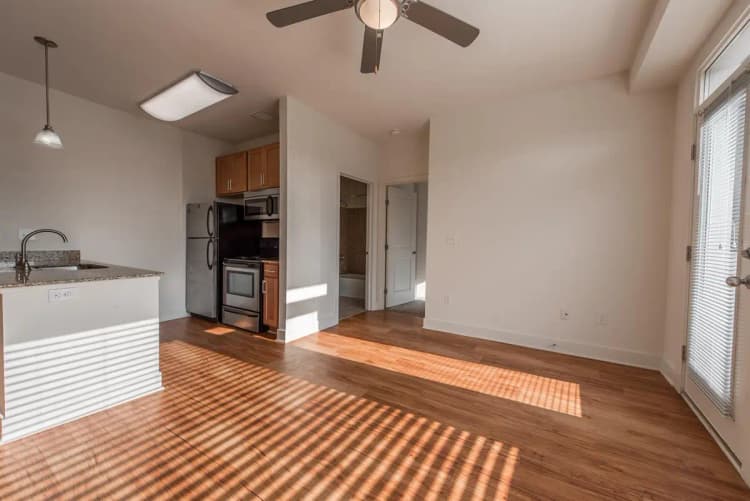 undefined apartments for rent - image - Euclid Square- 314-8.jpg