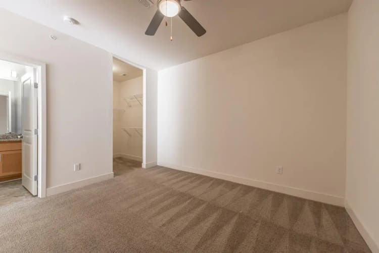 undefined apartments for rent - image - Euclid Square- 9-9.jpg