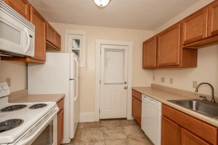 undefined apartments for rent - image - 134 WHT 5 Print-1110152004453131779.jpg