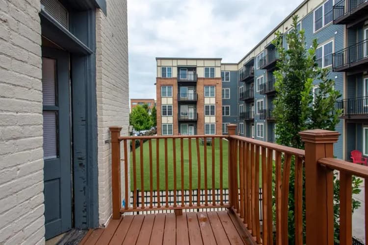 undefined apartments for rent - image - WHT 1 Print (25 of 25)10052004464554479.jpg