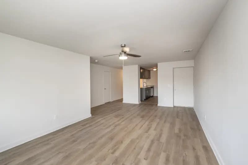 undefined apartments for rent - image - 2410 Ohio 403 (14 of 31).jpg