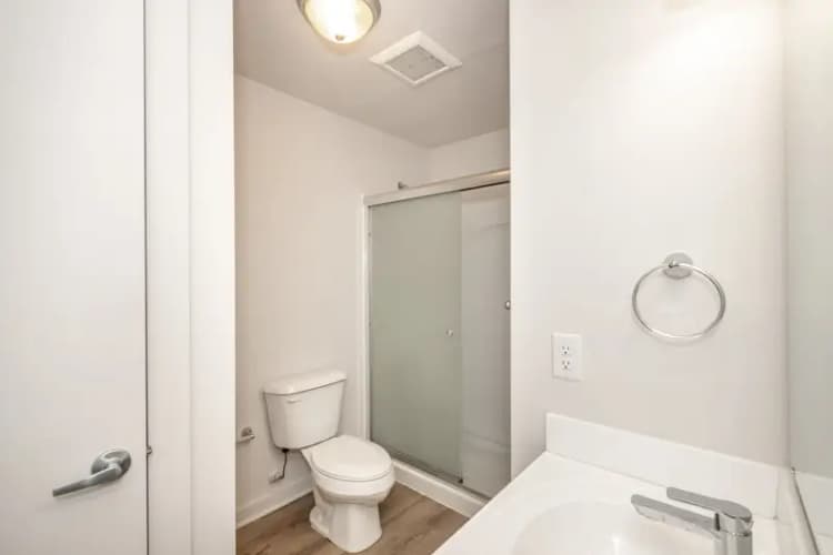 undefined apartments for rent - image - 2410 Ohio 403 (4 of 31).jpg