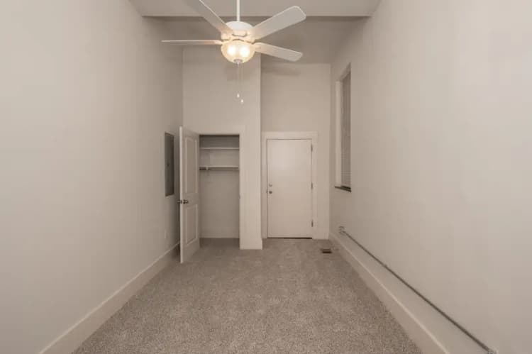 undefined apartments for rent - image - 2830 Short Vine Web (18 of 25).jpg