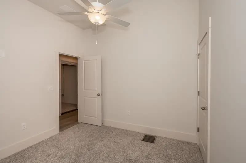 undefined apartments for rent - image - 2830 Short Vine Web (23 of 25).jpg