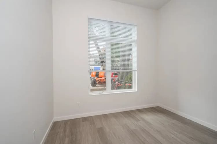 undefined apartments for rent - image - 2602 Short Vine 101 Web (24 of 30).jpg