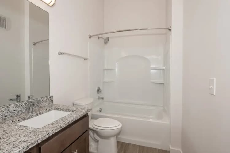 undefined apartments for rent - image - 2602 Short Vine 101 Web (27 of 30).jpg