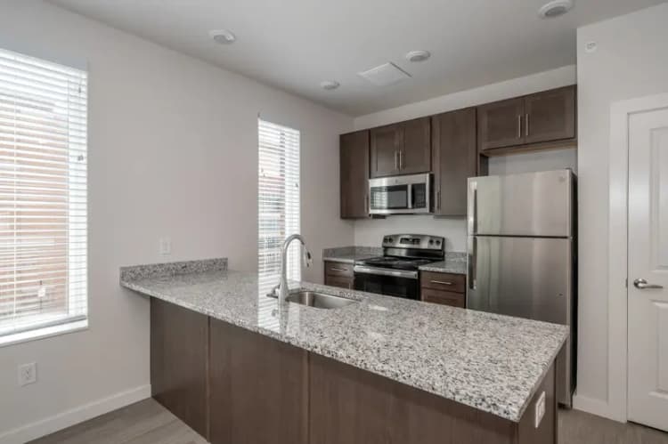 undefined apartments for rent - image - 2602 Short Vine 203 Web (13 of 20).jpg