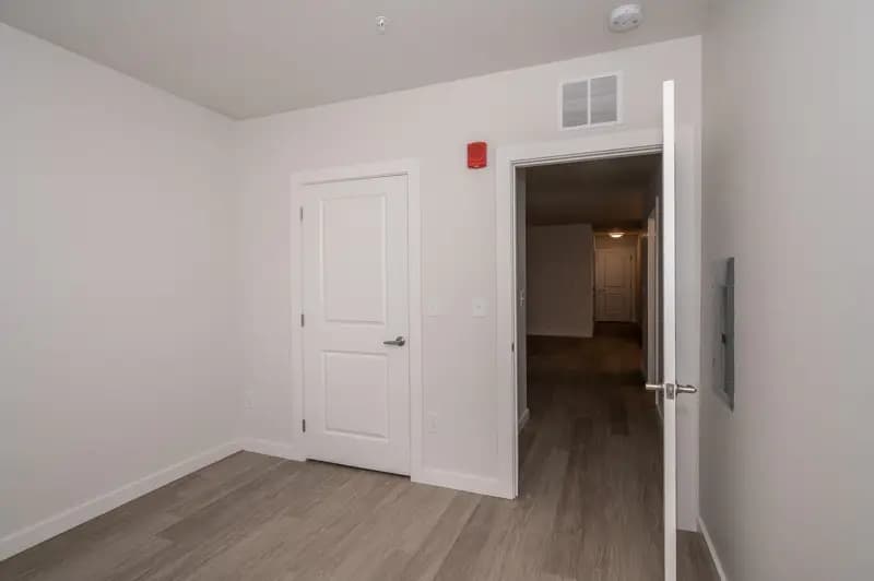 undefined apartments for rent - image - 2630 Short Vine 1 Web (21 of 21).jpg