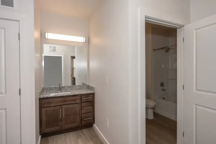 undefined apartments for rent - image - 2630 Short Vine 102 Web (12 of 23).jpg