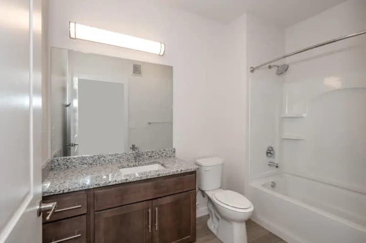 undefined apartments for rent - image - 2630 Short Vine 104 Web (9 of 25).jpg