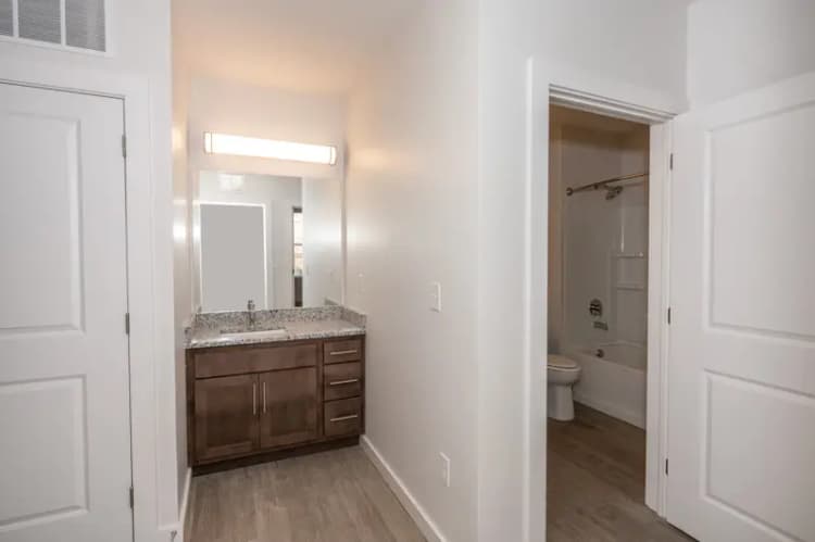 undefined apartments for rent - image - 2630 Short Vine 2 Web (10 of 19).jpg