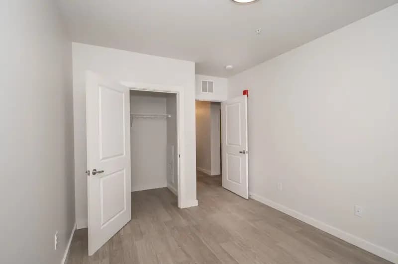 undefined apartments for rent - image - 2630 Short Vine 2 Web (19 of 19).jpg