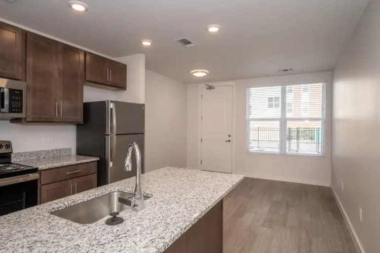 undefined apartments for rent - image - 2630 Short Vine 3 Web (5 of 20).jpg