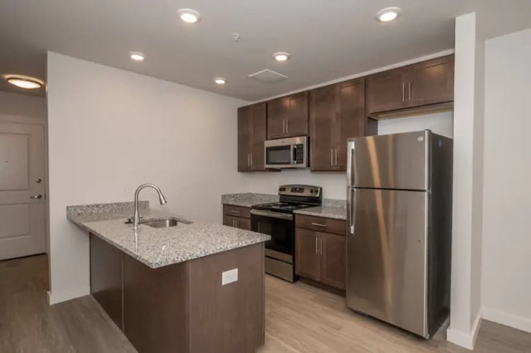 undefined apartments for rent - image - 2630 Short Vine 3 Web (7 of 20).jpg