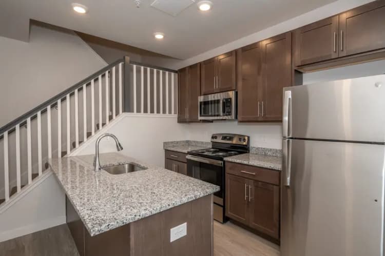 undefined apartments for rent - image - 2630 Short Vine 303 Web (5 of 32).jpg