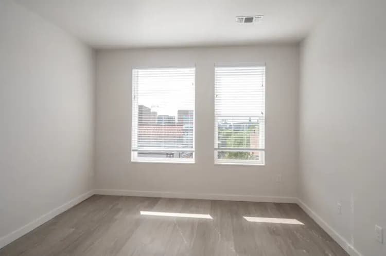 undefined apartments for rent - image - 2630 Short Vine 304 Web (6 of 28).jpg