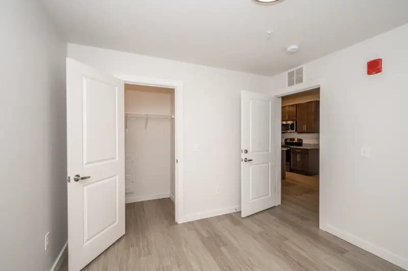 undefined apartments for rent - image - 2630 Short Vine St Web (15 of 35).jpg