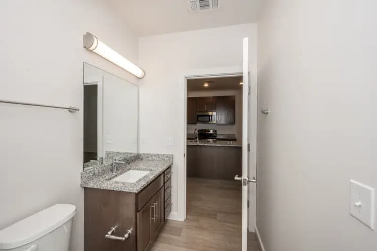 undefined apartments for rent - image - 2630 Short Vine St Web (18 of 35).jpg