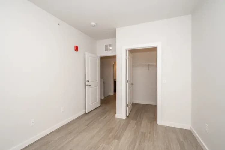 undefined apartments for rent - image - 2630 Short Vine St Web (27 of 35).jpg