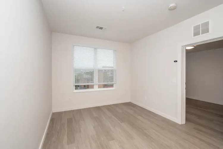 undefined apartments for rent - image - 2630 Short Vine St Web (9 of 35).jpg