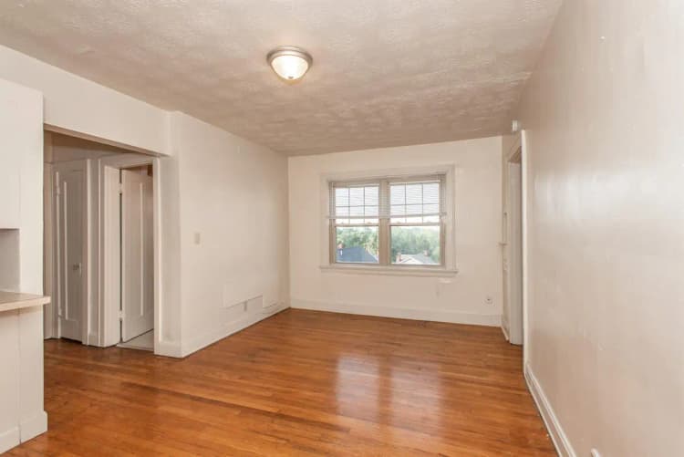 undefined apartments for rent - image - 145 W McMillan 329 Print-210052003040426071.jpg